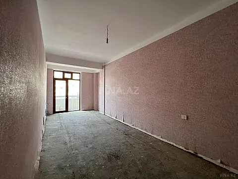 Satılır 7 otaqlı mənzil 275 m²