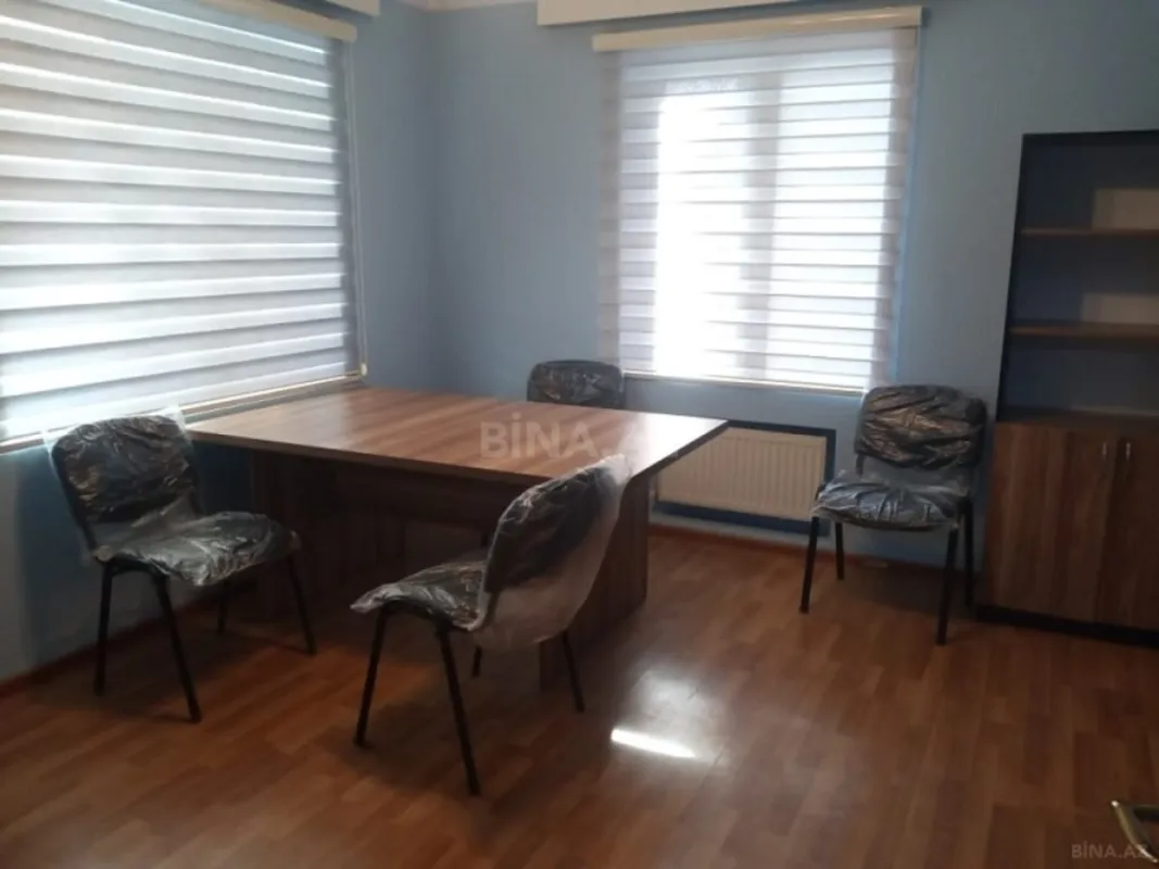 Kirayə verilir 3 otaqlı ofis 120 m²