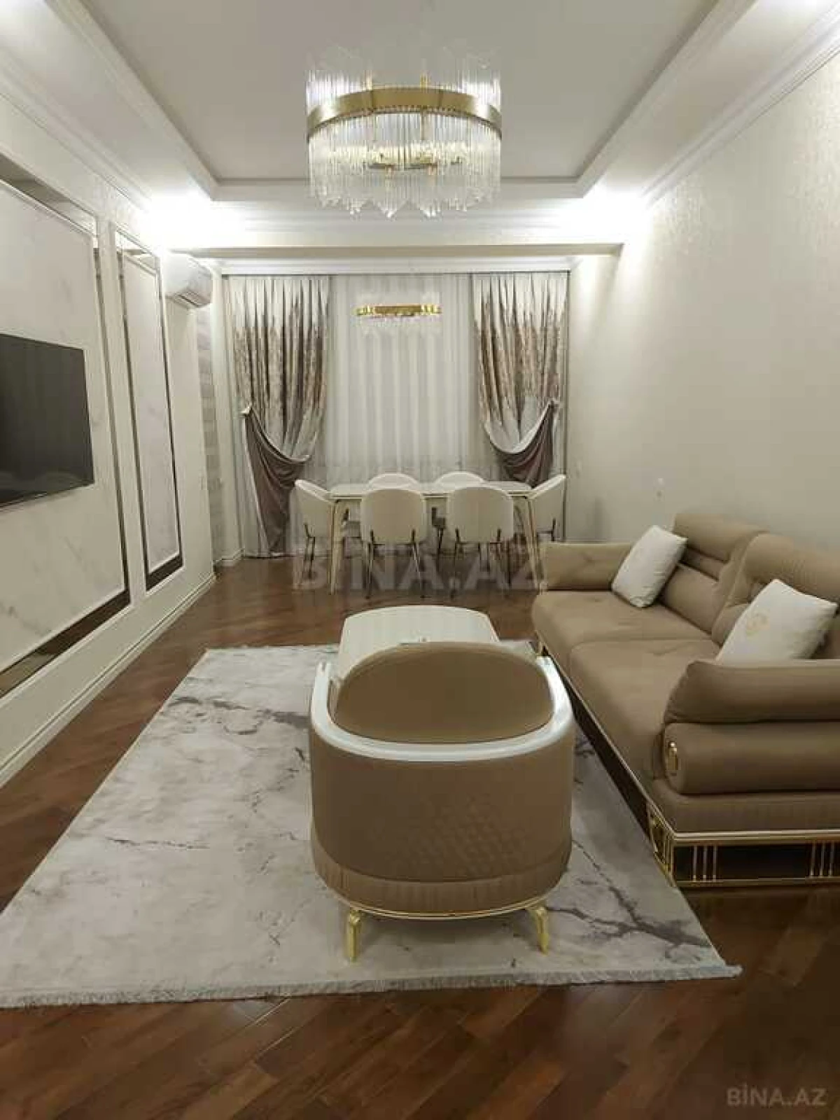 Kirayə verilir 2 otaqlı mənzil 96 m²