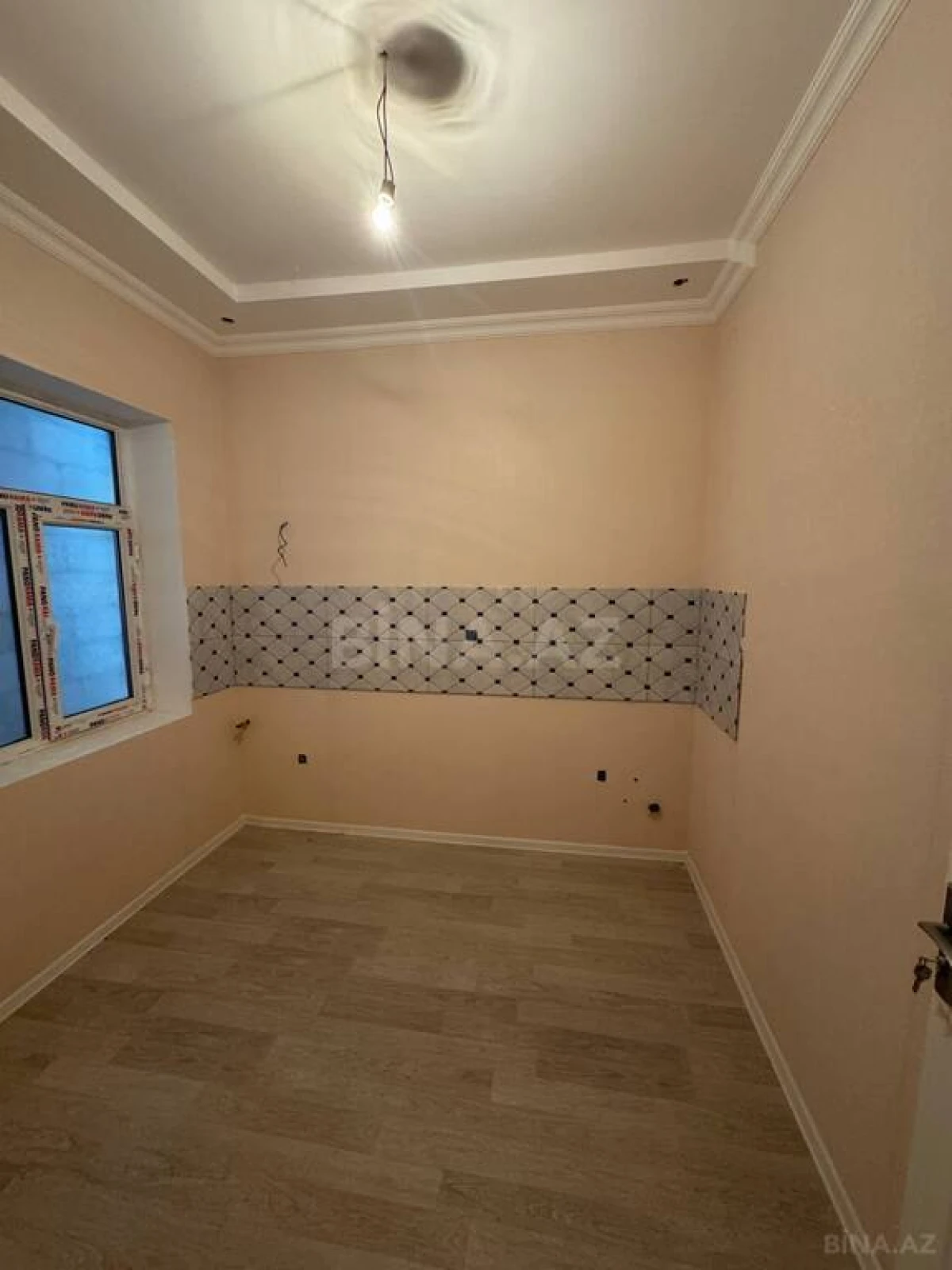 Satılır 4 otaqlı həyət evi 100 m²