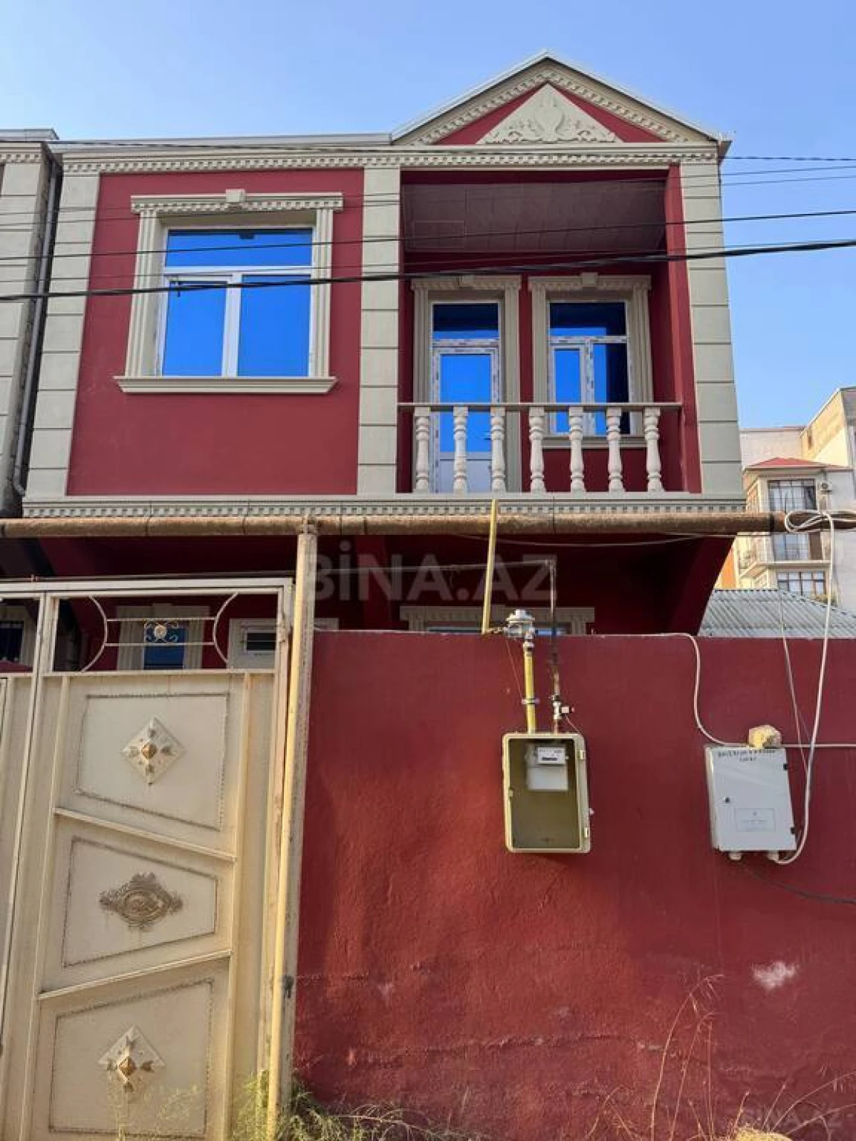 Satılır 4 otaqlı həyət evi 100 m²