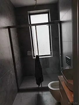 Kirayə verilir 5 otaqlı həyət evi 250 m²
