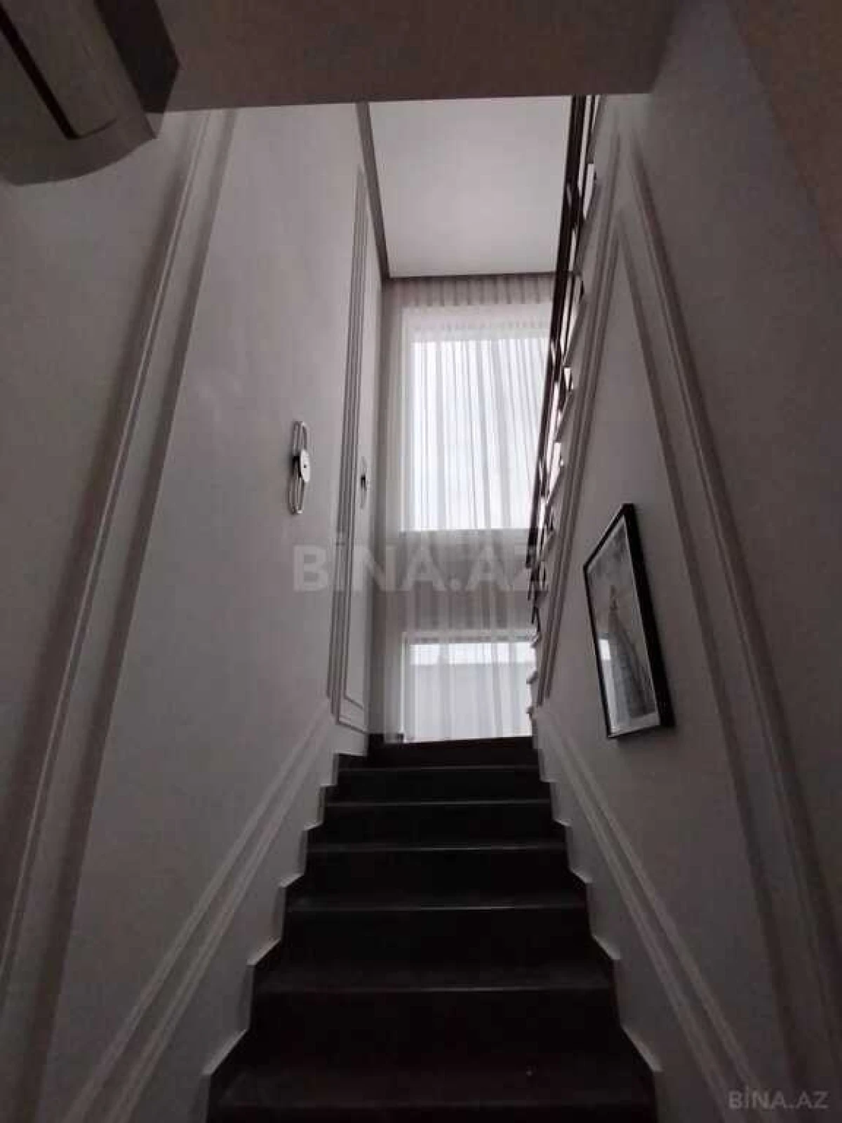 Kirayə verilir 5 otaqlı həyət evi 250 m²