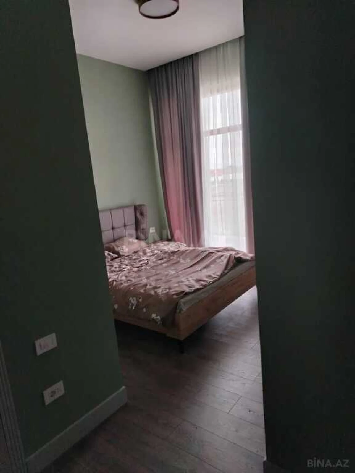 Kirayə verilir 5 otaqlı həyət evi 250 m²