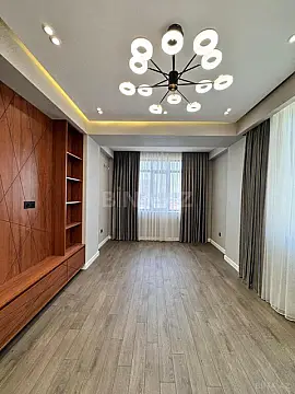 Satılır 2 otaqlı mənzil 63 m²