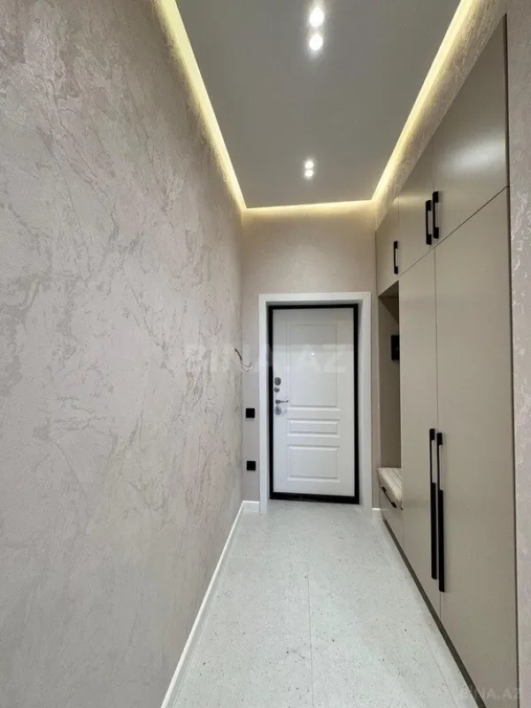 Satılır 2 otaqlı mənzil 63 m²