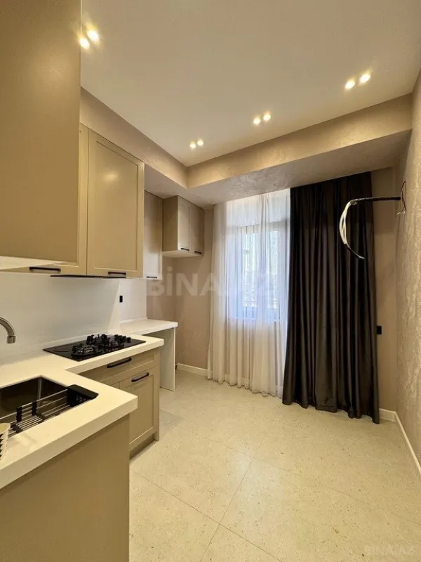 Satılır 2 otaqlı mənzil 63 m²