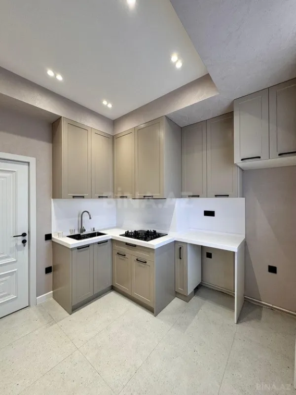 Satılır 2 otaqlı mənzil 63 m²