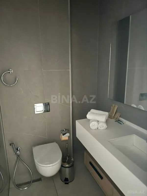 Kirayə verilir 3 otaqlı mənzil 133 m²