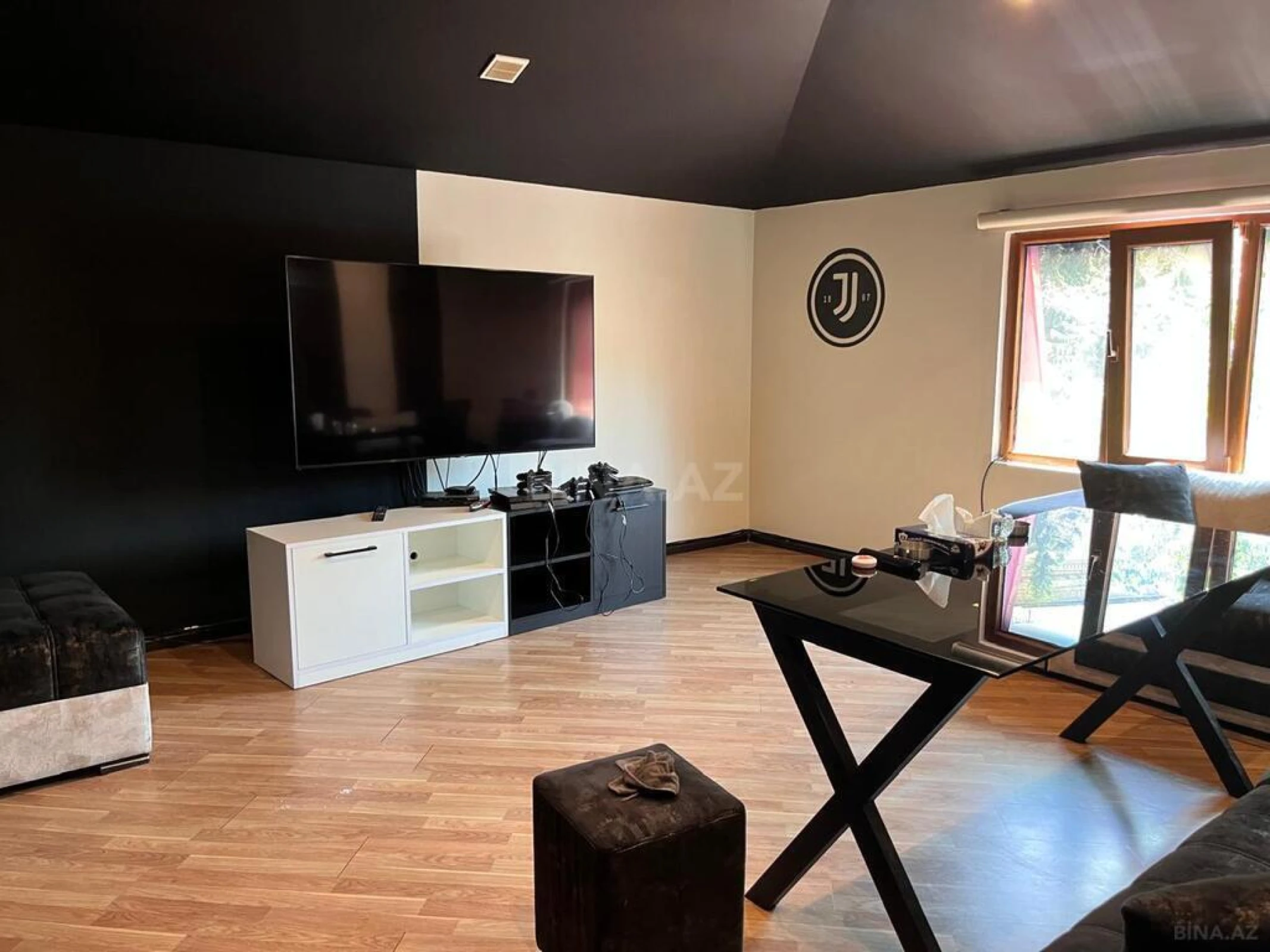 Satılır obyekt 360 m²