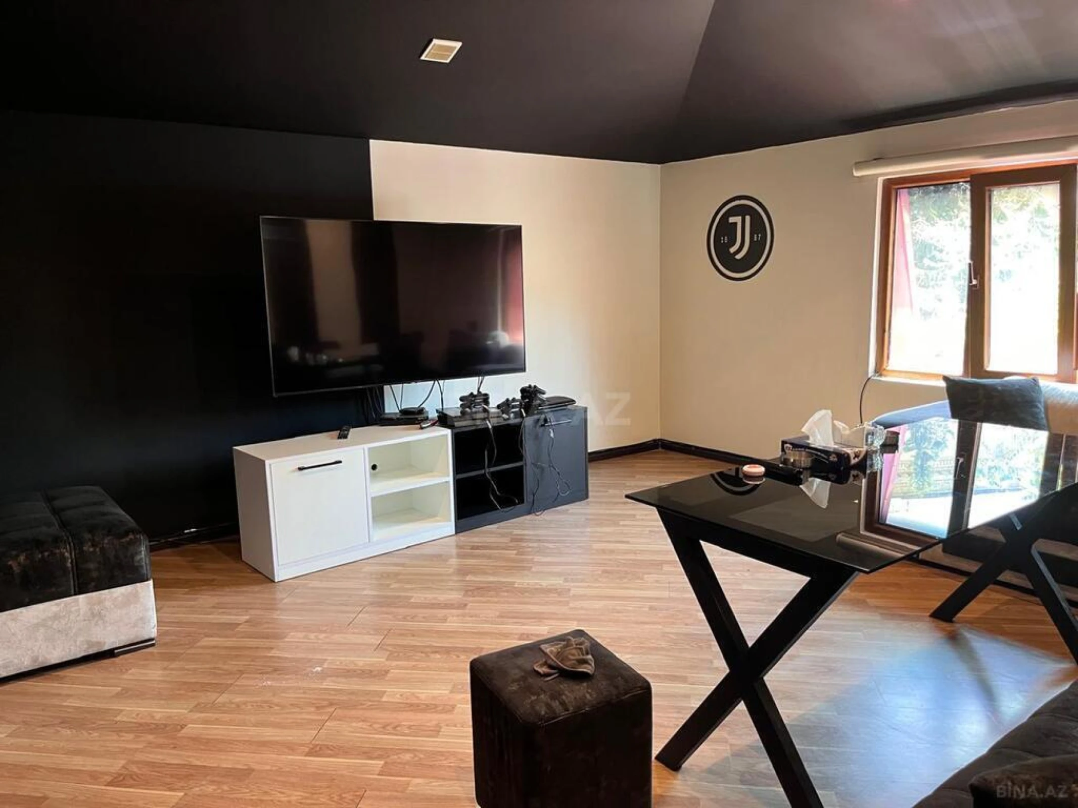 Satılır obyekt 360 m²