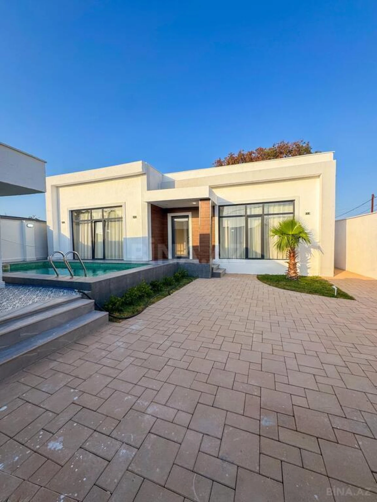 Satılır 4 otaqlı həyət evi 150 m²