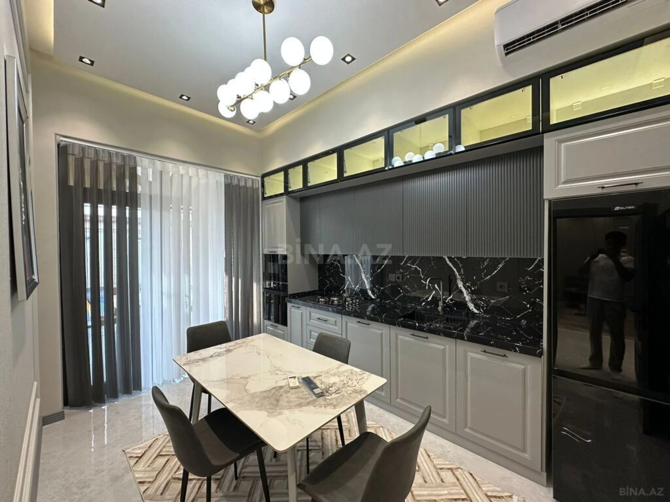 Satılır 4 otaqlı həyət evi 140 m²