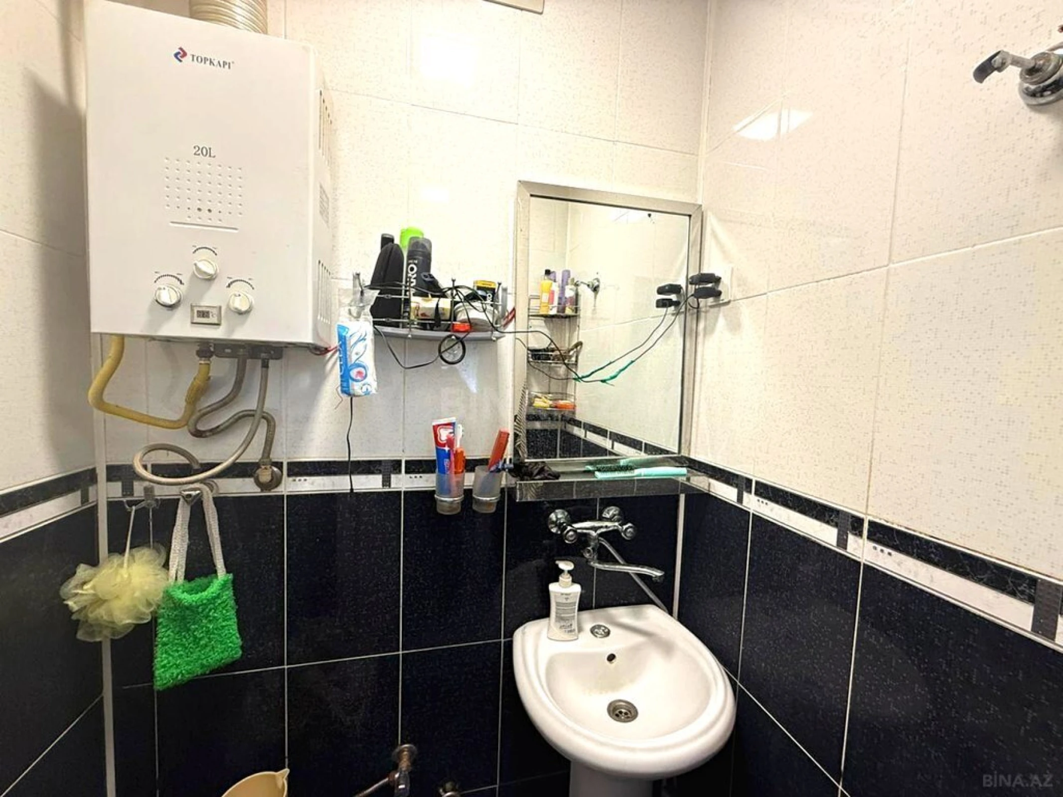 Satılır 5 otaqlı mənzil 120 m²