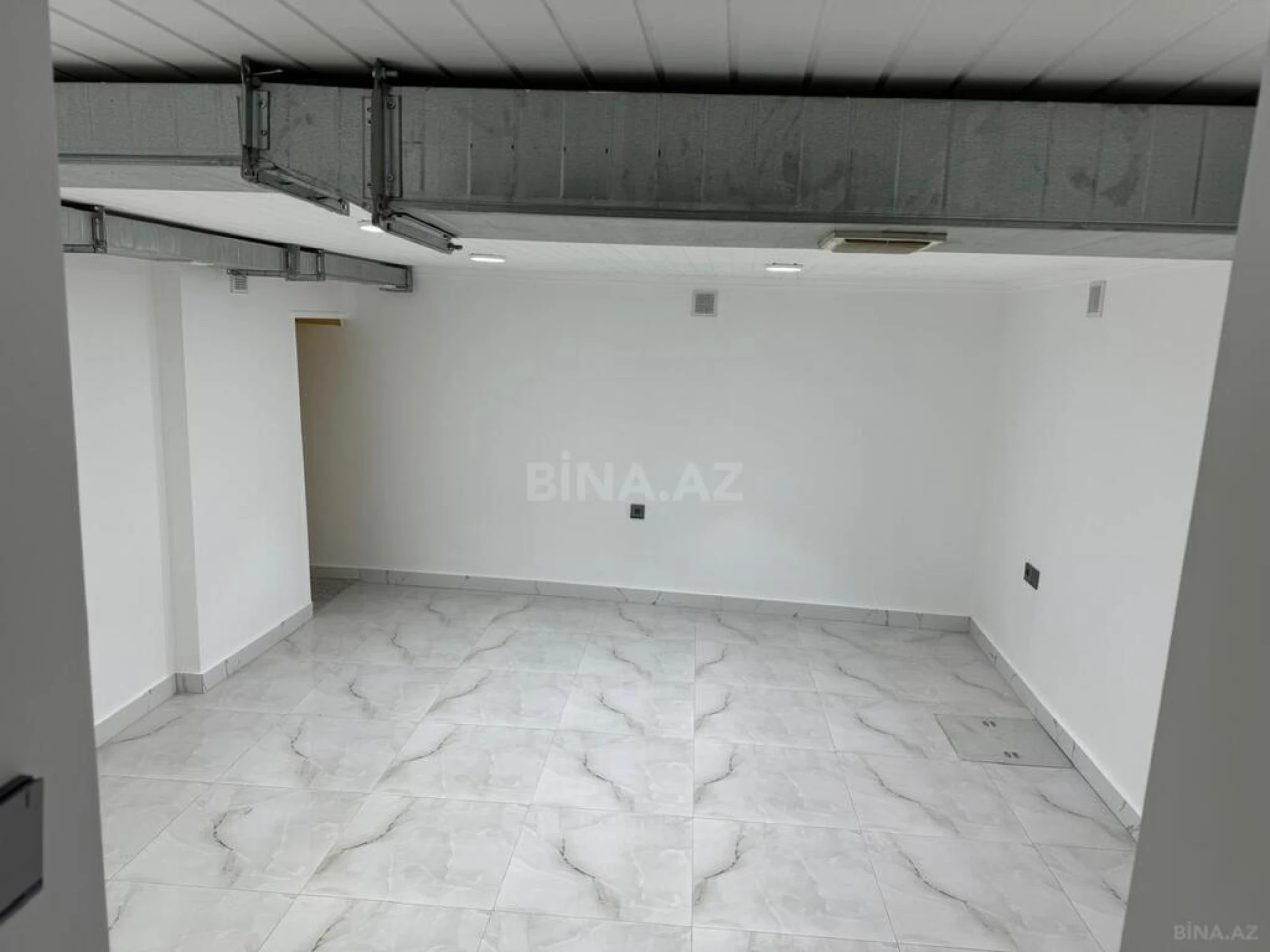 Satılır obyekt 35 m²