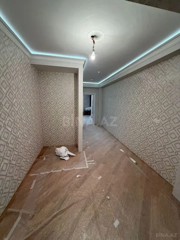 Satılır 3 otaqlı mənzil 150 m²