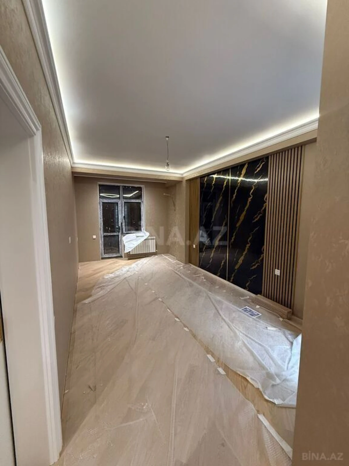 Satılır 3 otaqlı mənzil 150 m²