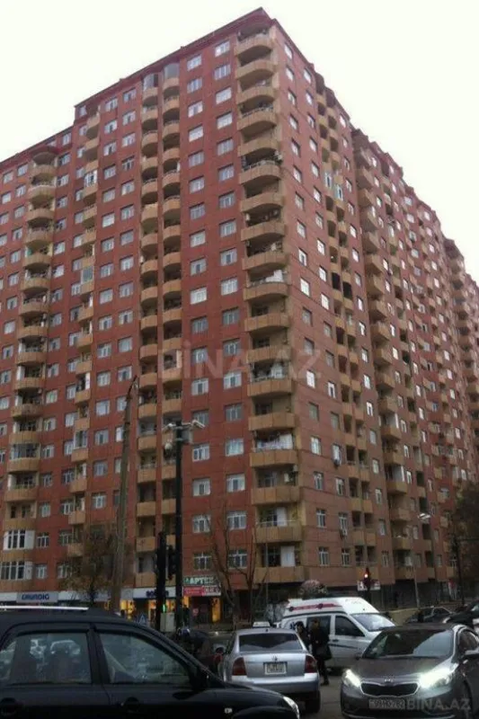 Satılır 3 otaqlı mənzil 88 m²