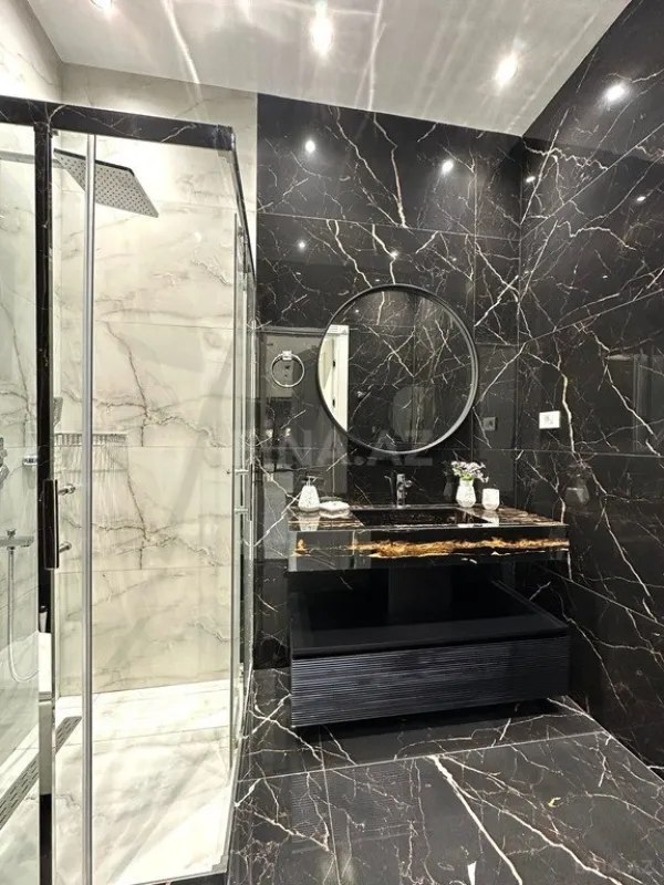 Kirayə verilir 5 otaqlı həyət evi 300 m²