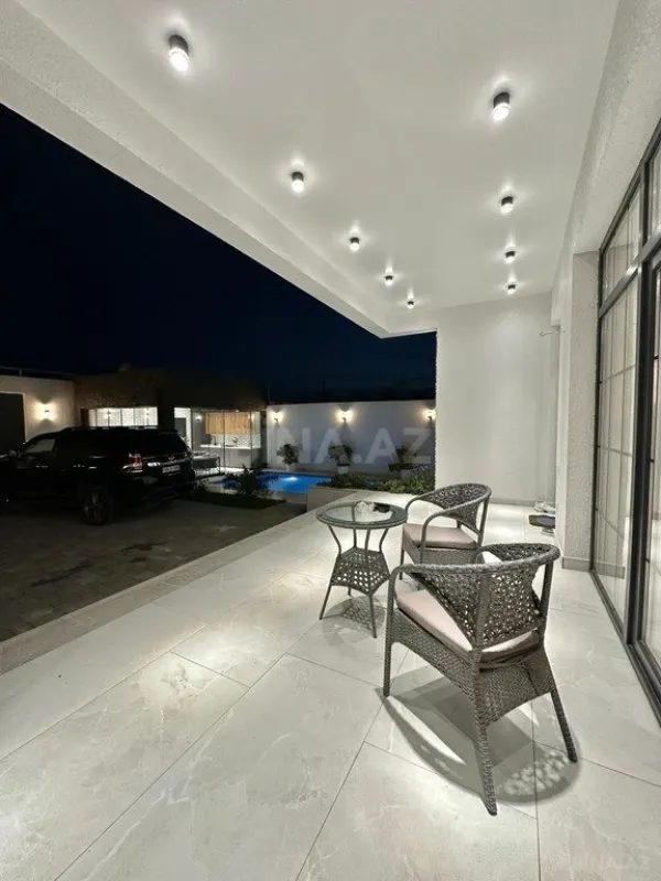 Kirayə verilir 5 otaqlı həyət evi 300 m²