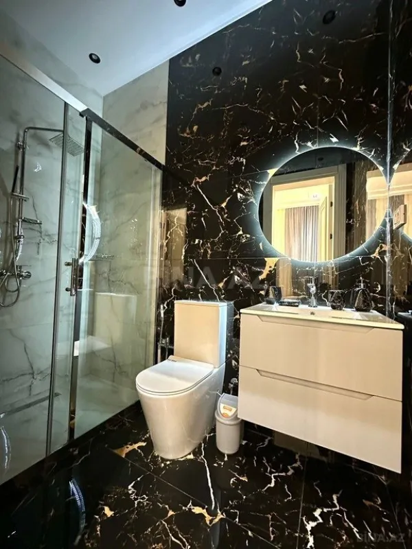 Kirayə verilir 5 otaqlı həyət evi 300 m²