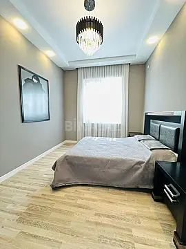 Kirayə verilir 4 otaqlı həyət evi 280 m²