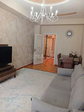 Satılır 3 otaqlı mənzil 83 m² — Bakı, Həzi Aslanov qəs. 3 otaq 83.00 m²