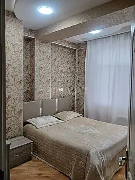 Satılır 3 otaqlı mənzil 83 m²