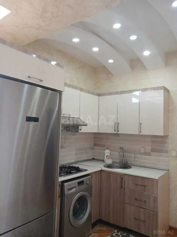 Satılır 3 otaqlı mənzil 83 m²