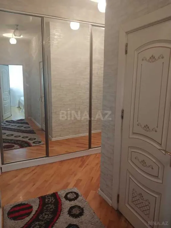Satılır 3 otaqlı mənzil 83 m²