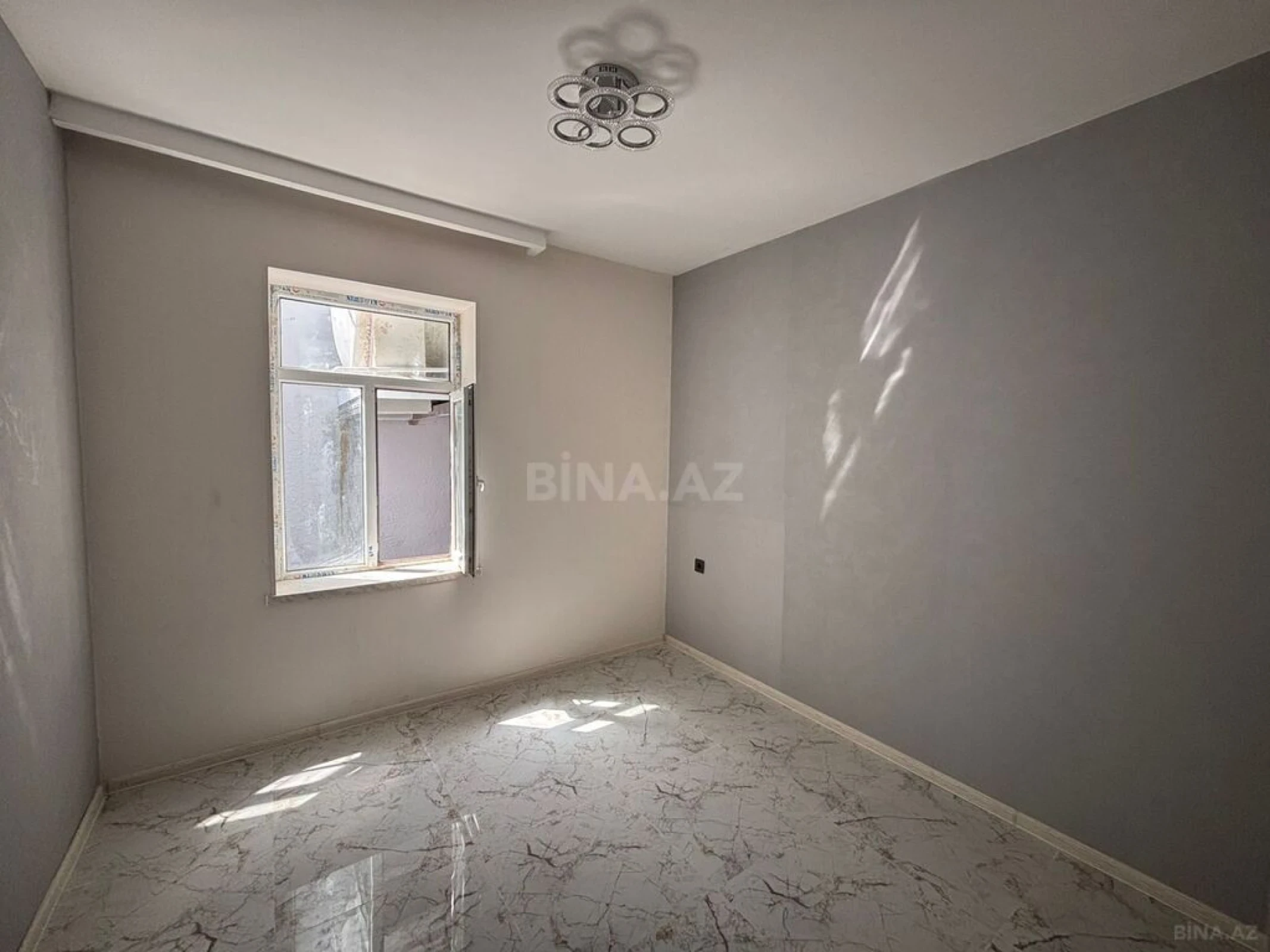 Satılır 3 otaqlı həyət evi 75 m²