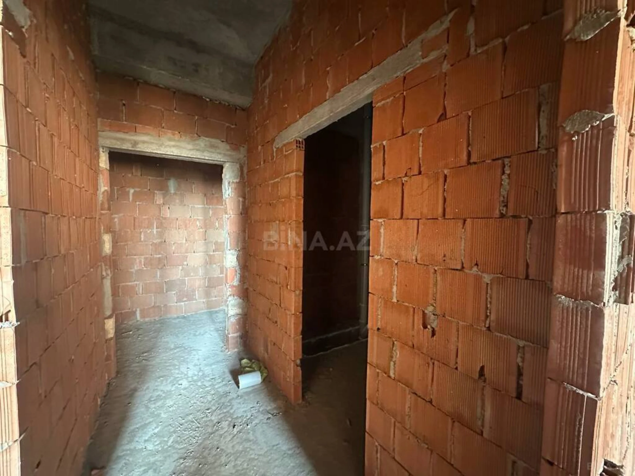 Satılır 1 otaqlı mənzil 50 m²