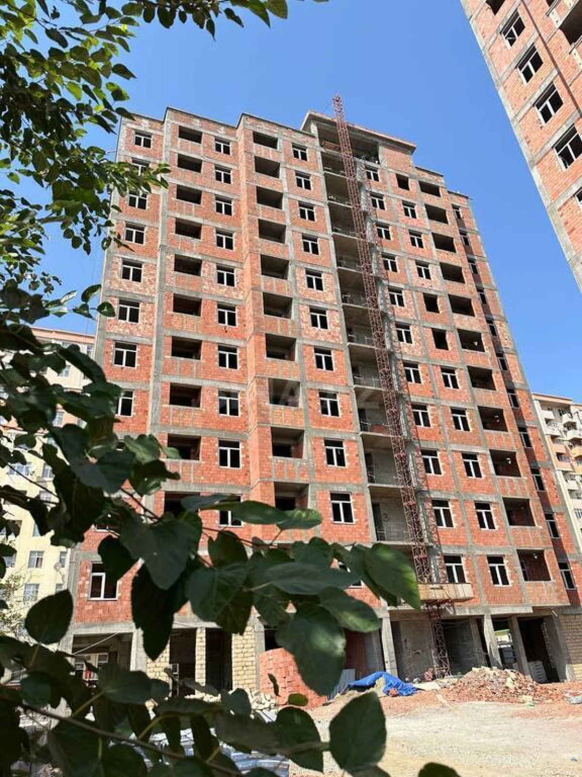 Satılır 2 otaqlı mənzil 69 m²
