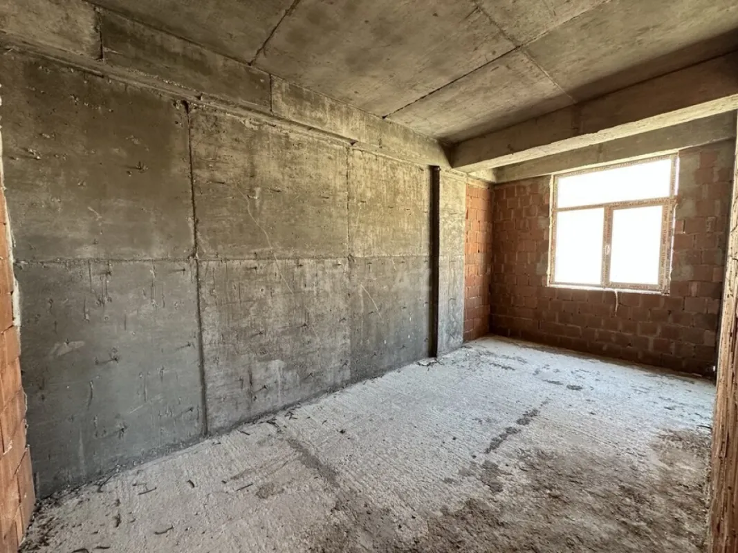 Satılır 2 otaqlı mənzil 69 m²