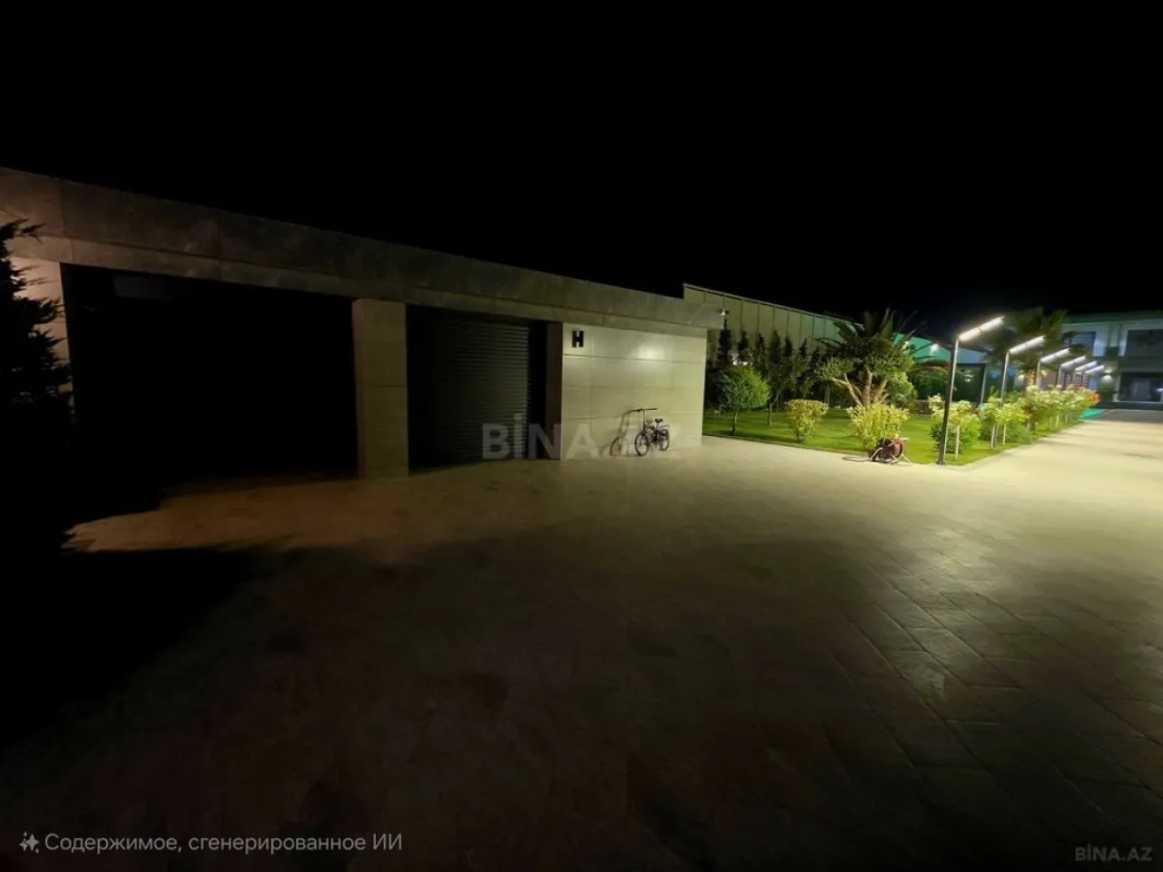 Satılır 9 otaqlı həyət evi 990 m²