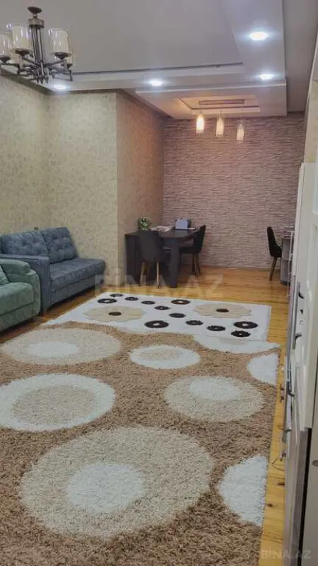 Satılır 3 otaqlı mənzil 139 m²