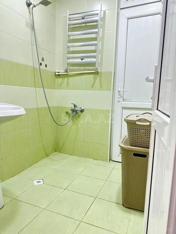 Satılır 2 otaqlı mənzil 54 m²