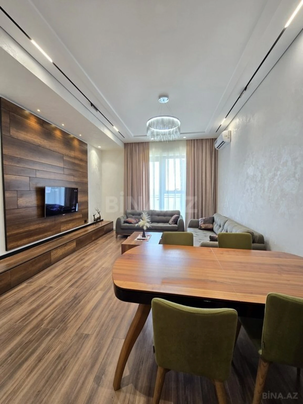 Kirayə verilir 3 otaqlı mənzil 109 m²