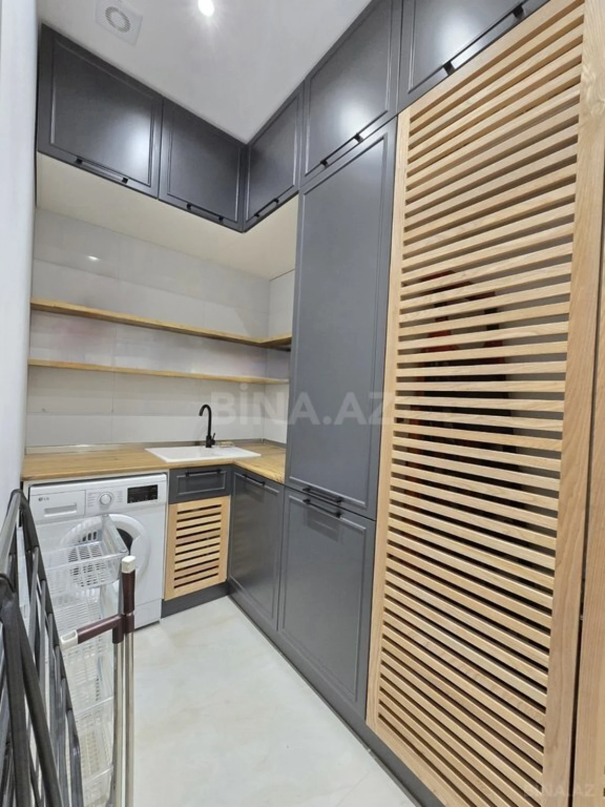 Kirayə verilir 3 otaqlı mənzil 109 m²