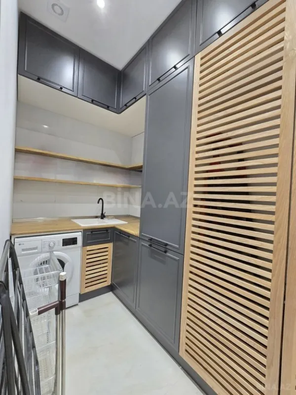 Kirayə verilir 3 otaqlı mənzil 109 m²