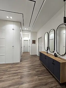 Kirayə verilir 3 otaqlı mənzil 109 m²