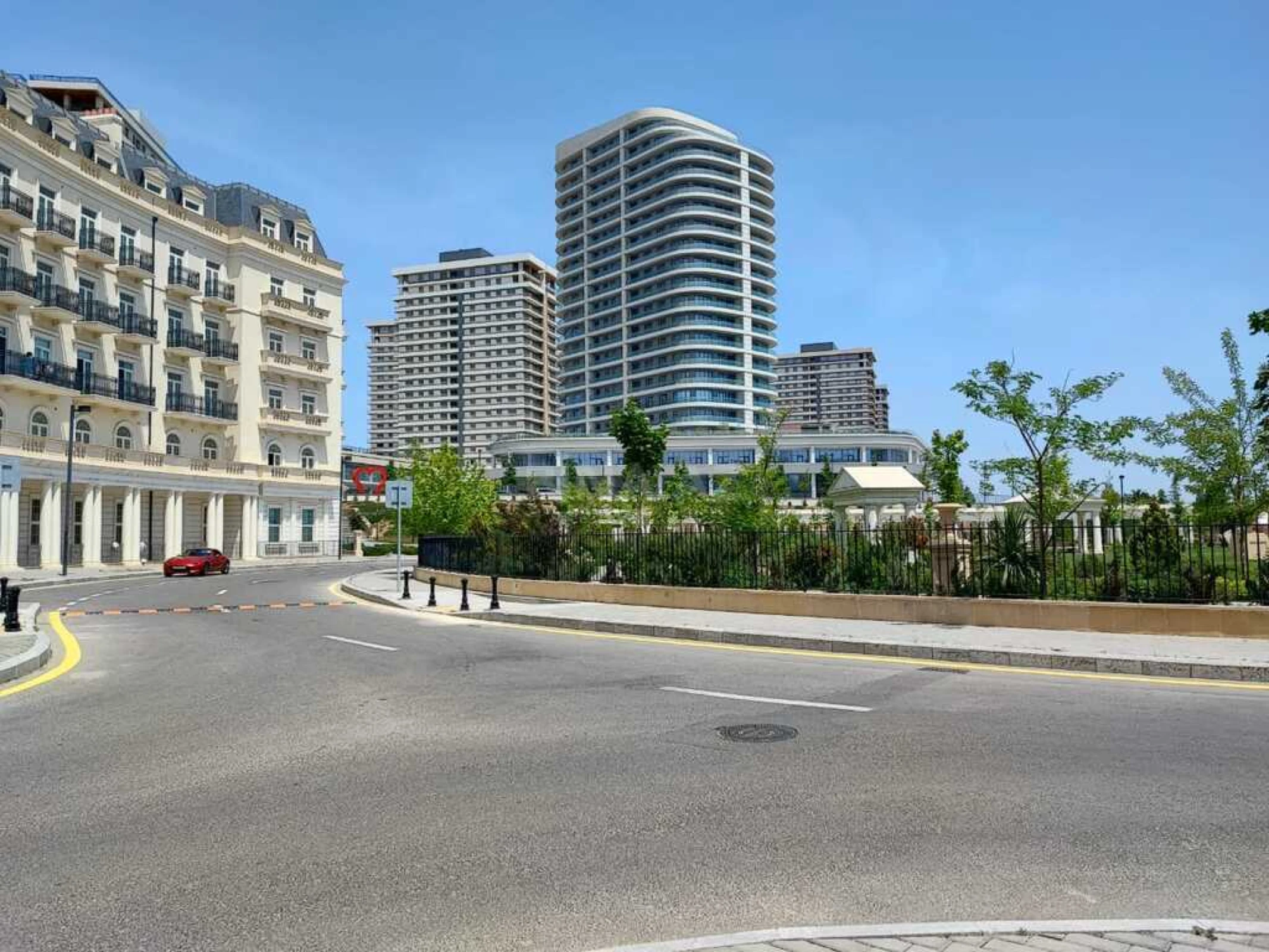 Kirayə verilir 3 otaqlı mənzil 109 m²