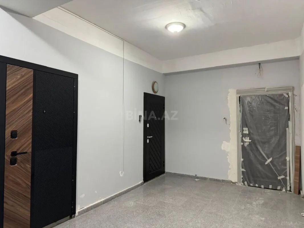Satılır 3 otaqlı mənzil 125 m²