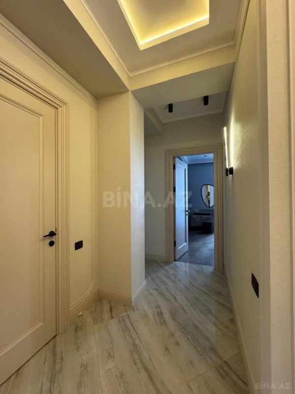 Kirayə verilir 5 otaqlı mənzil 275 m²
