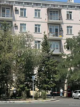 Satılır 3 otaqlı mənzil 80 m² — Bakı 3 otaq 80.00 m²