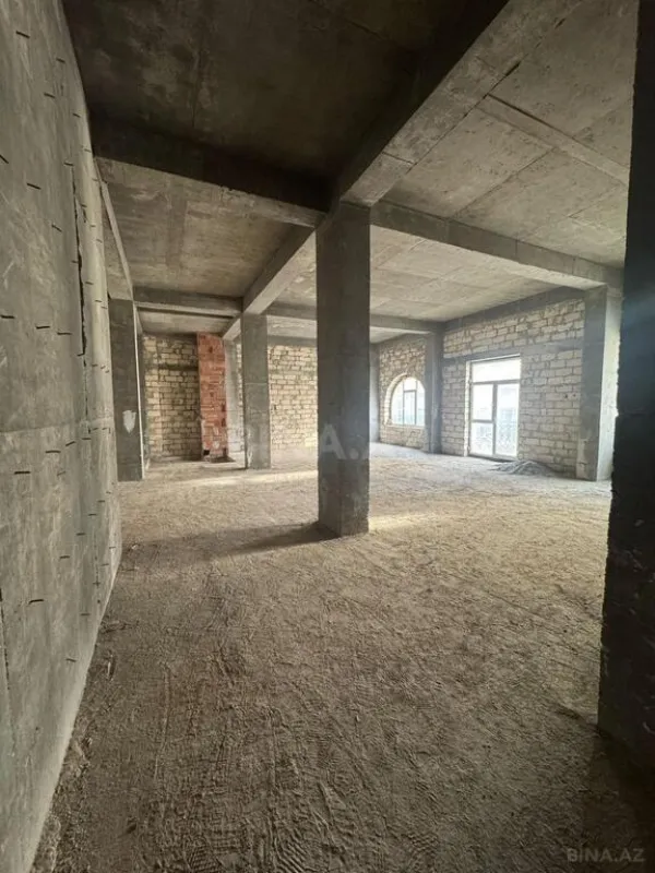 Kirayə verilir obyekt 145 m²