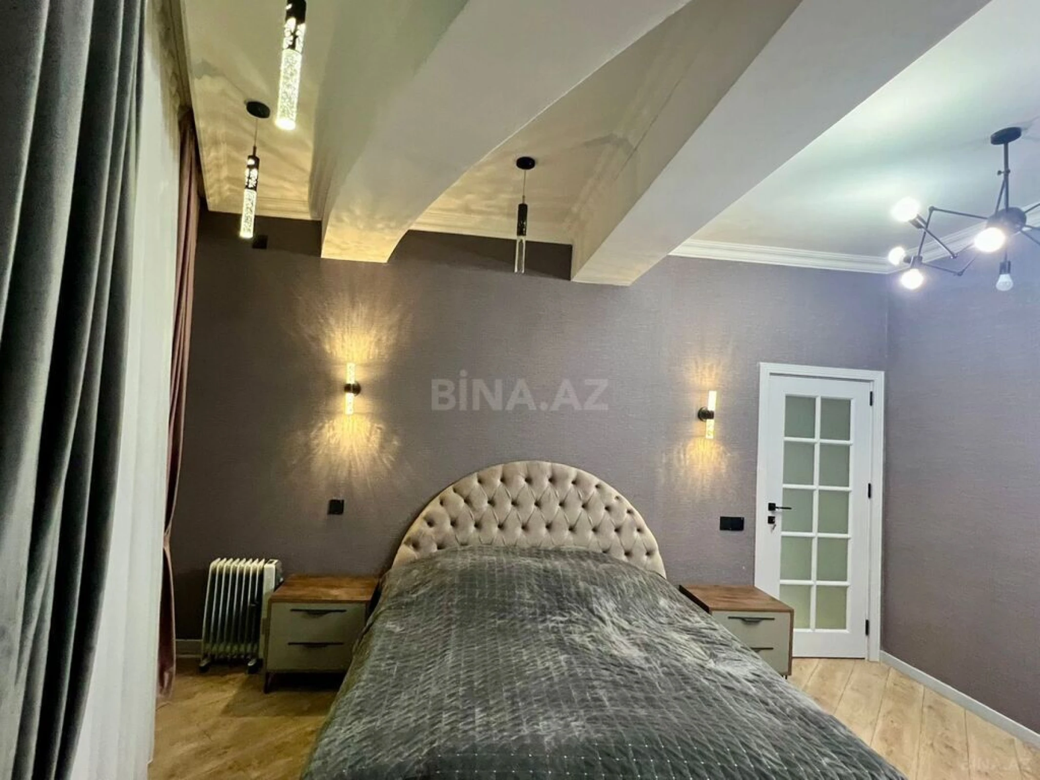 Satılır 3 otaqlı mənzil 146 m²
