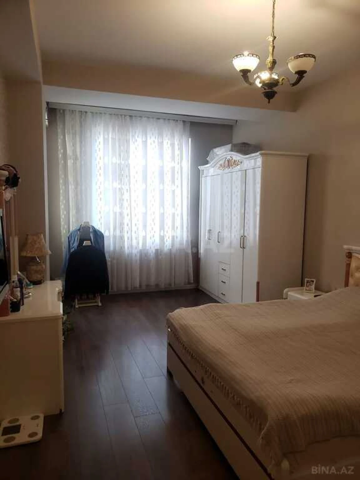 Satılır 3 otaqlı mənzil 115 m²