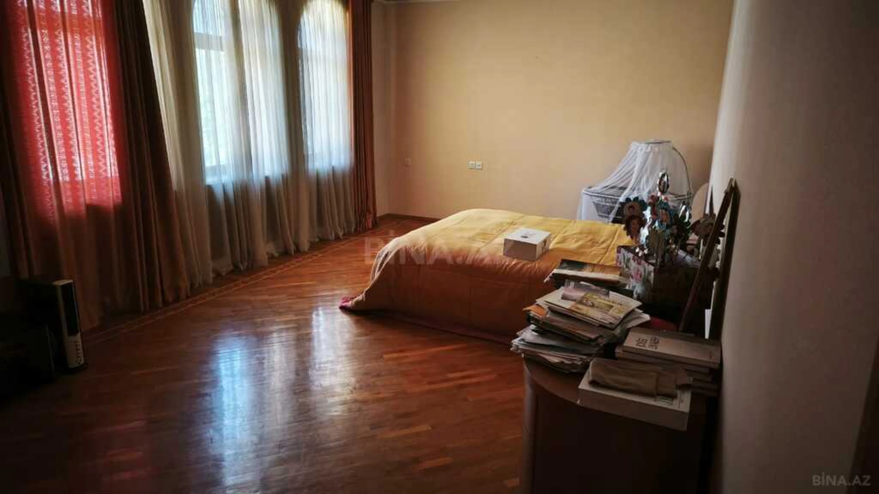 Kirayə verilir 5 otaqlı həyət evi 420 m²