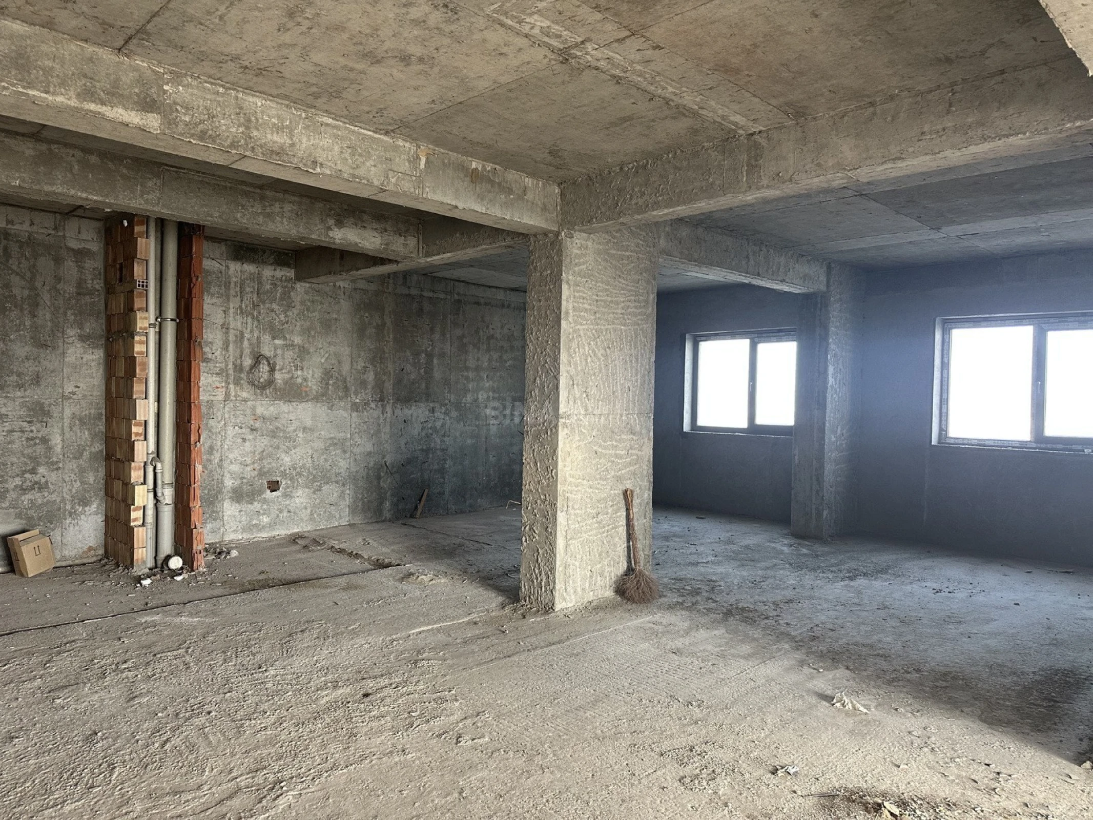 Satılır obyekt 4800 m²